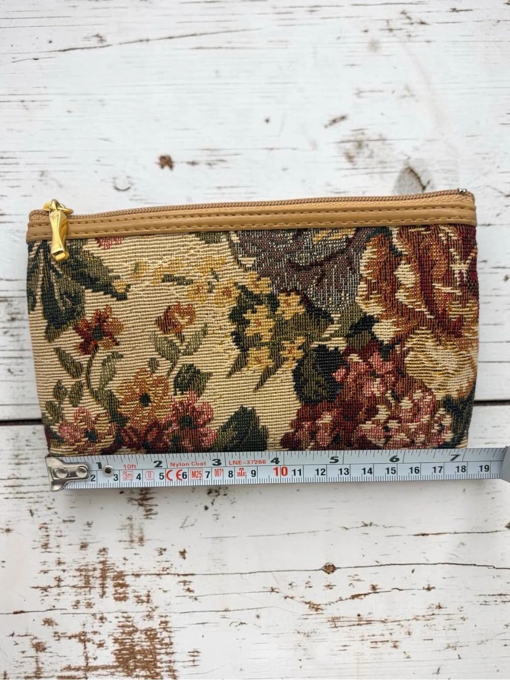 Vintage Small Floral Tapestry Zipper Clutch Cosmetic Bag Boho Pouch 7” x 4.5”